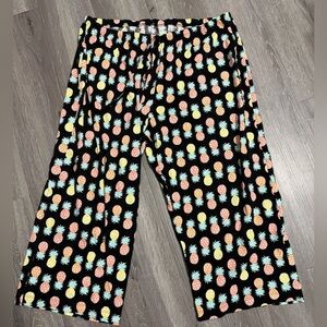 June & Daisy Wide-Leg Crop Length Lounge Pants with Colorful Pineapple Print